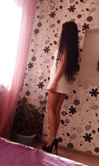 Куртизанки приезжающие: стоит ли ждать дома или открыться новым впечатлениям?